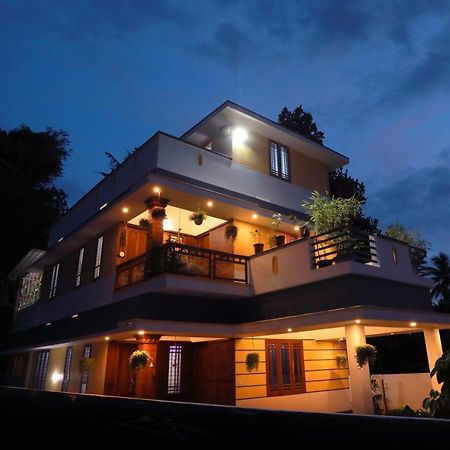 Oyster Marris Homestays トリバンドラム エクステリア 写真